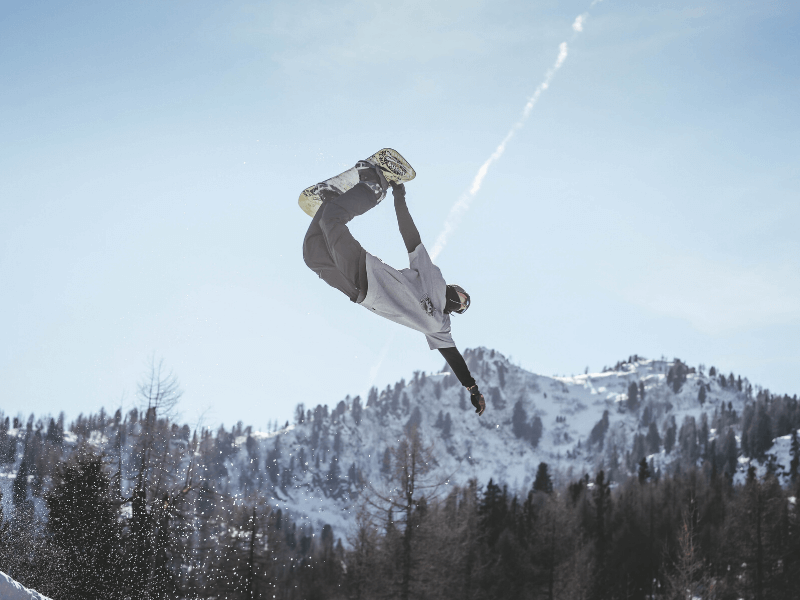 trik na snowboardzie